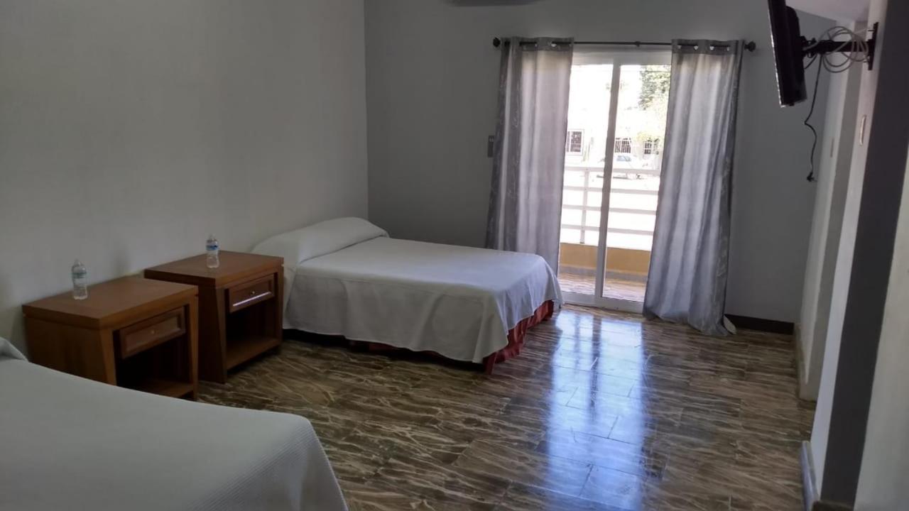 Hotel Maria Isabel Escárcega 외부 사진